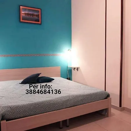 Bilocale Blu - A Casa Di Ludovica E Martina Ferienhaus Gallipoli